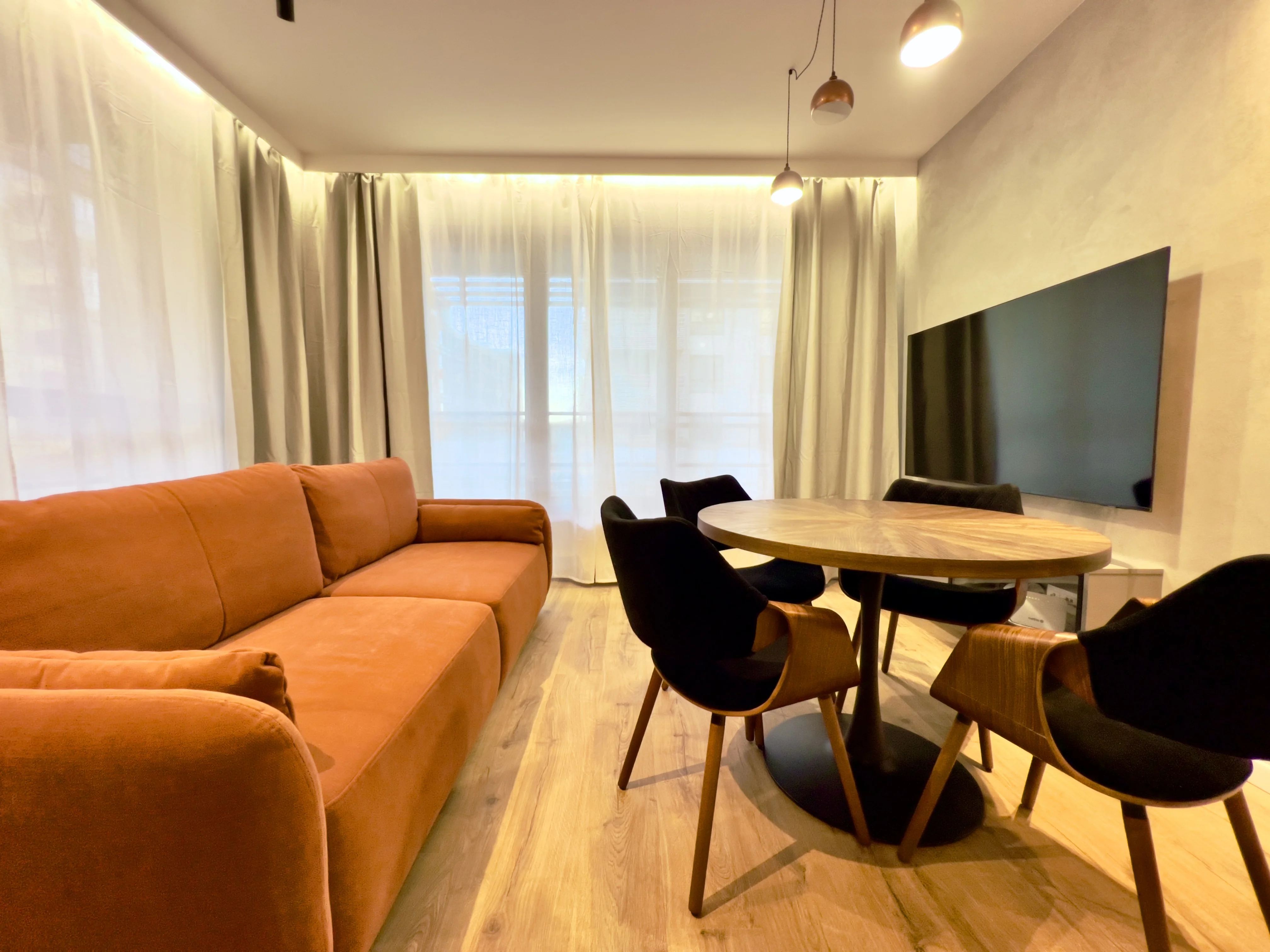 Apartament DOKI z dwiema sypialniami